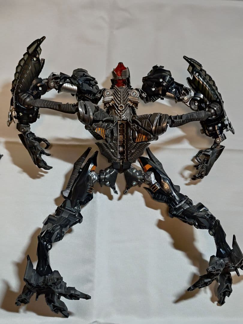 SS-100 フォーレン　トランスフォーマー　スタジオシリーズ