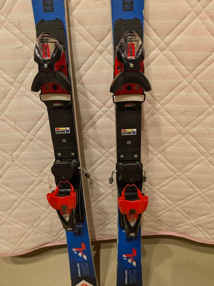 DYNASTAR スキー板 Fis 25-26モデル LOOKバインディング
