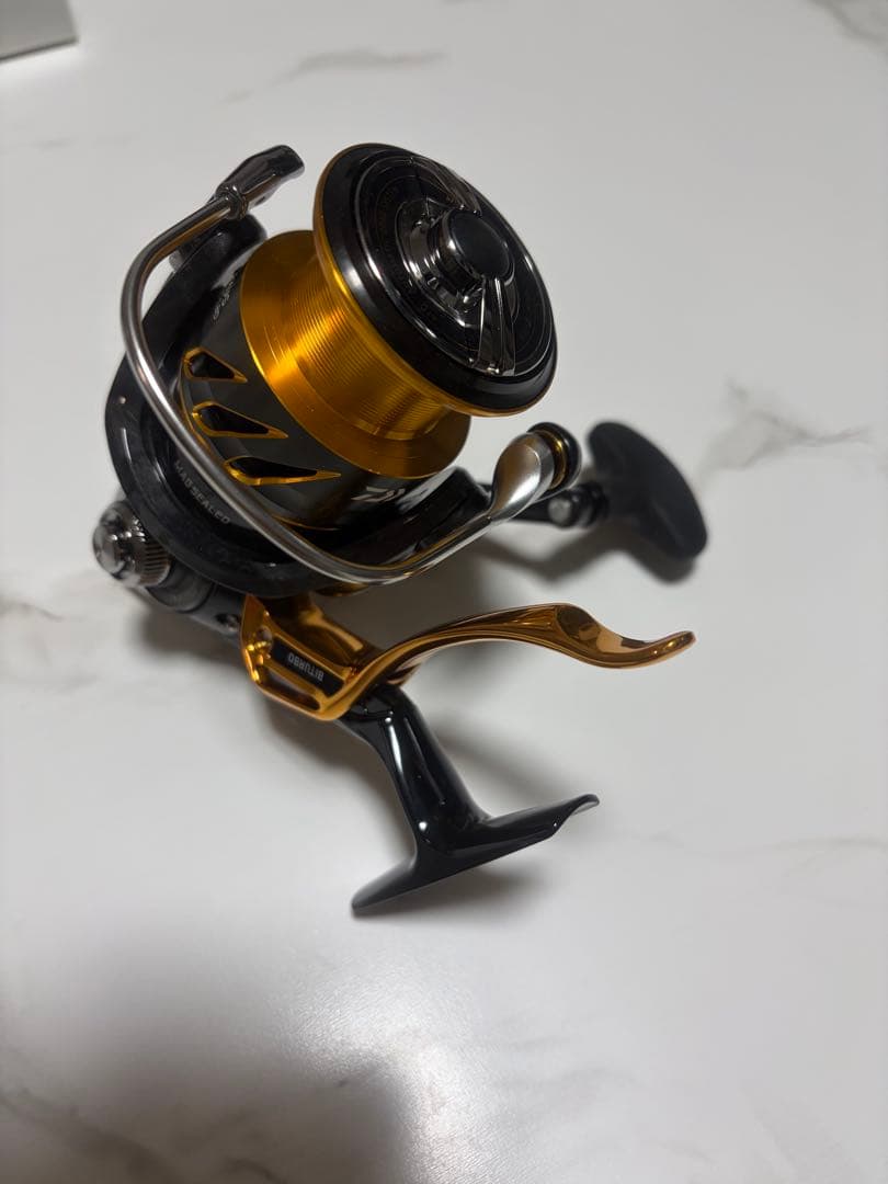 DAIWA LAXUS 2500H-LBD 新品