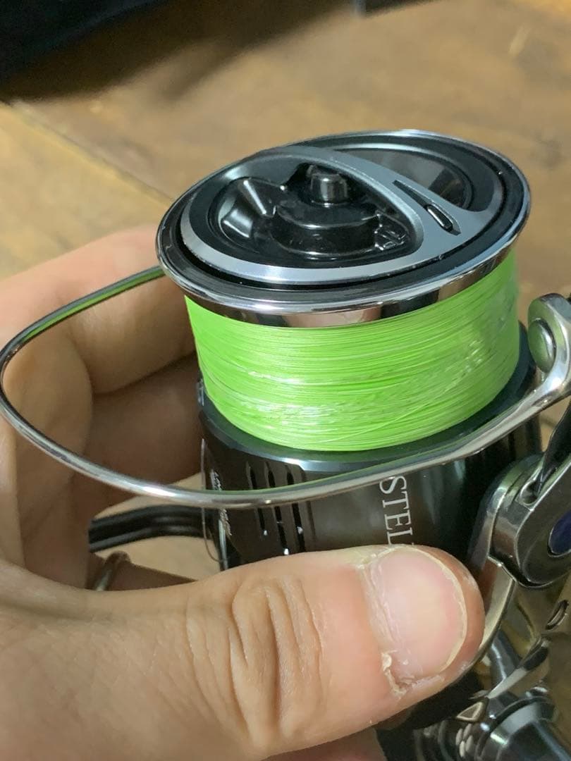 22 SHIMANO Stella 2500SHG ステラ 美品