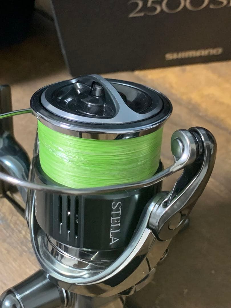 22 SHIMANO Stella 2500SHG ステラ 美品