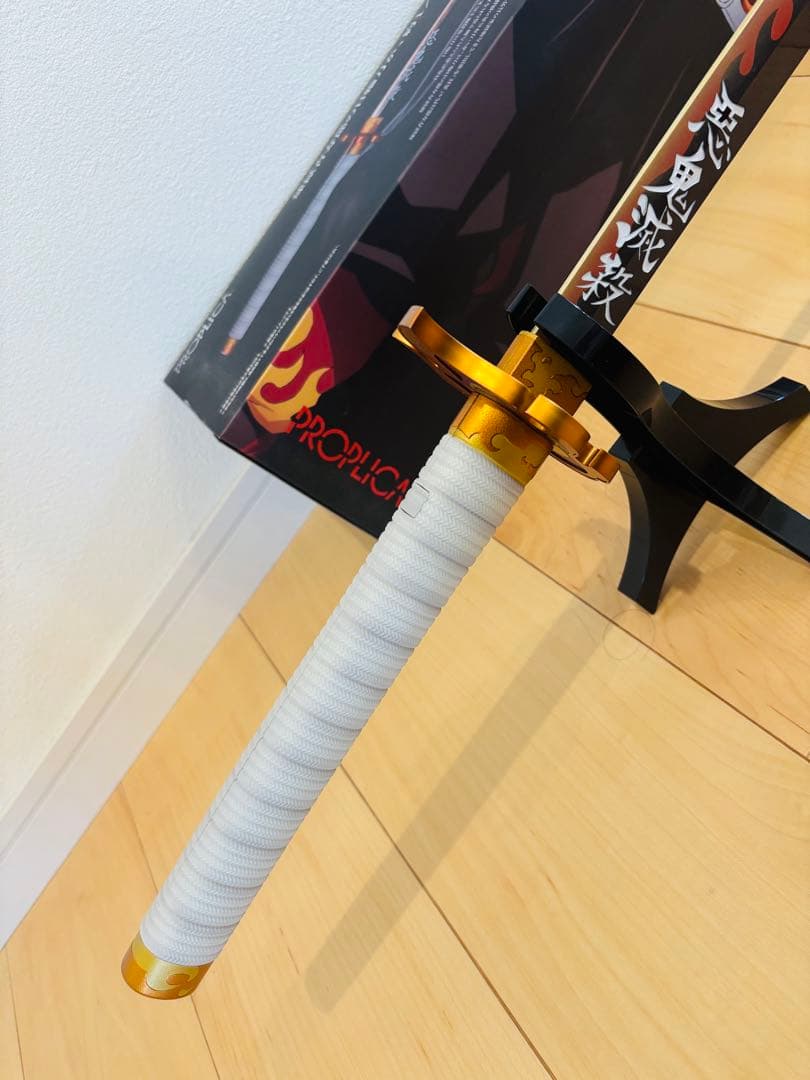 【美品】バンダイ 鬼滅の刃 PROPLICA 日輪刀（煉獄杏寿郎）