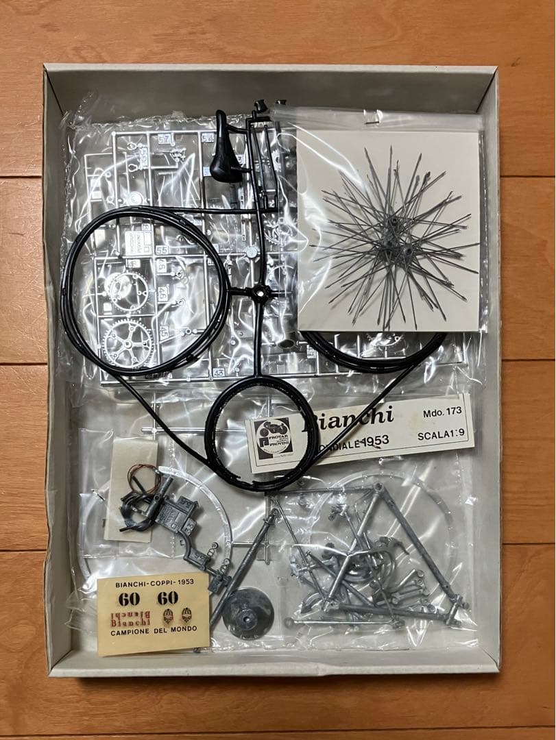 【希少】ビアンキ 1953 F.コッピ プラモデル 新品未組立 一部ダイキャスト
