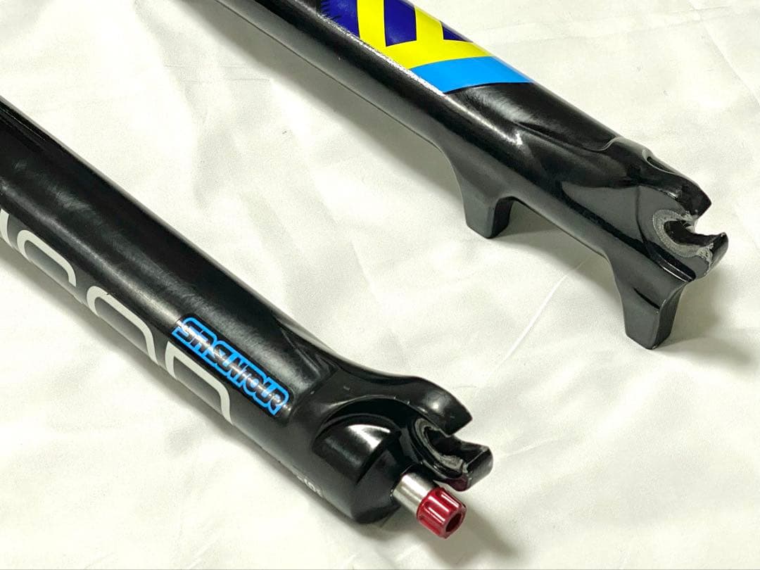 SR SUNTOUR EPICON 26インチ サスペンションフォーク 140㎜