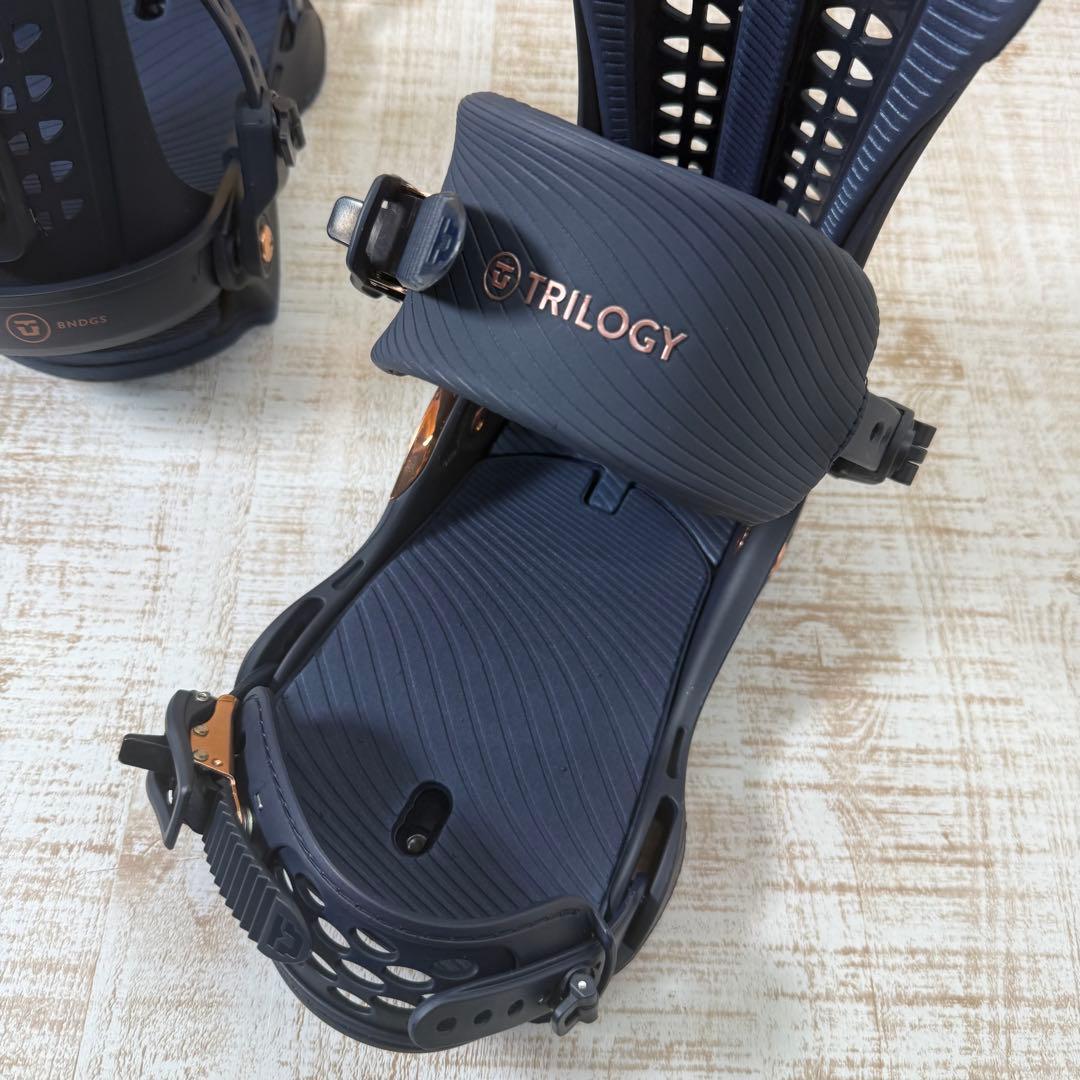 未使用　UNION TRILOGY スノボ ビンディング Mサイズ スノーボード