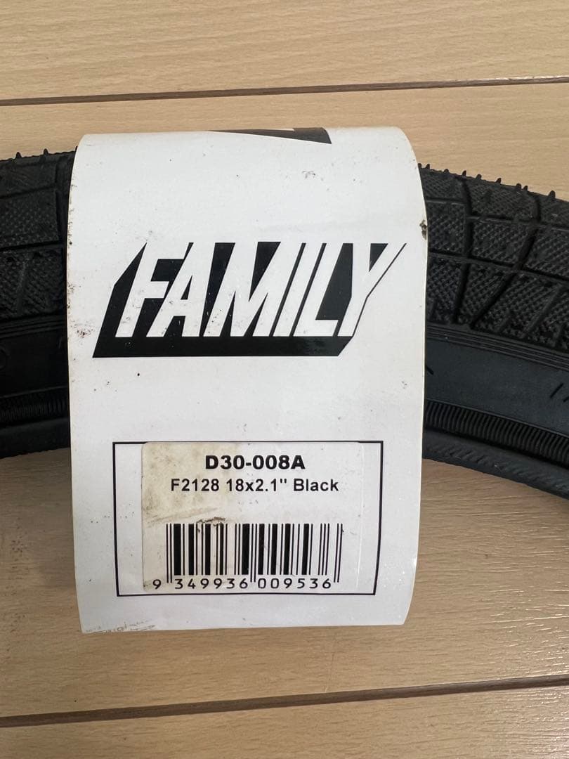 【新品】FAMILY BMX用 18インチ タイヤ2本セット