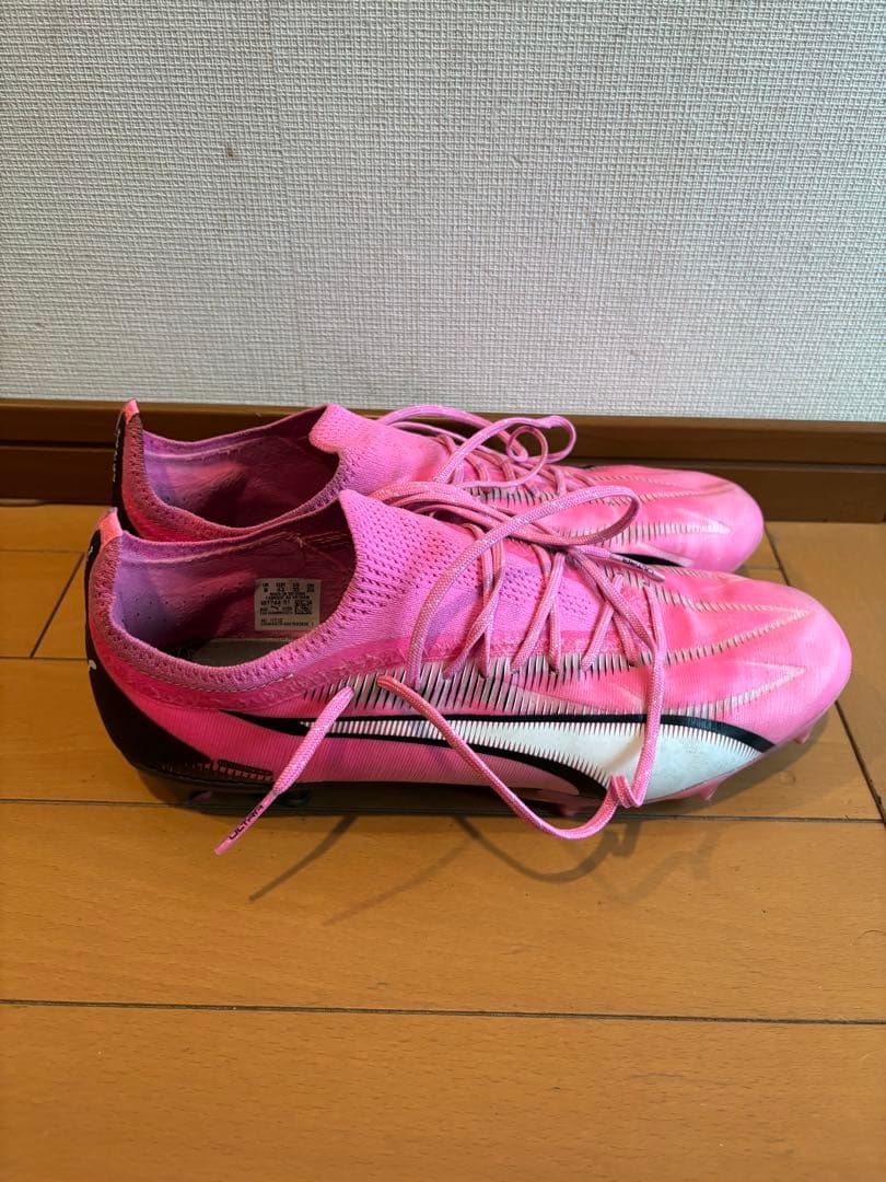 Puma ピンク サッカーシューズ スパイク　ウルトラ　FG/AG