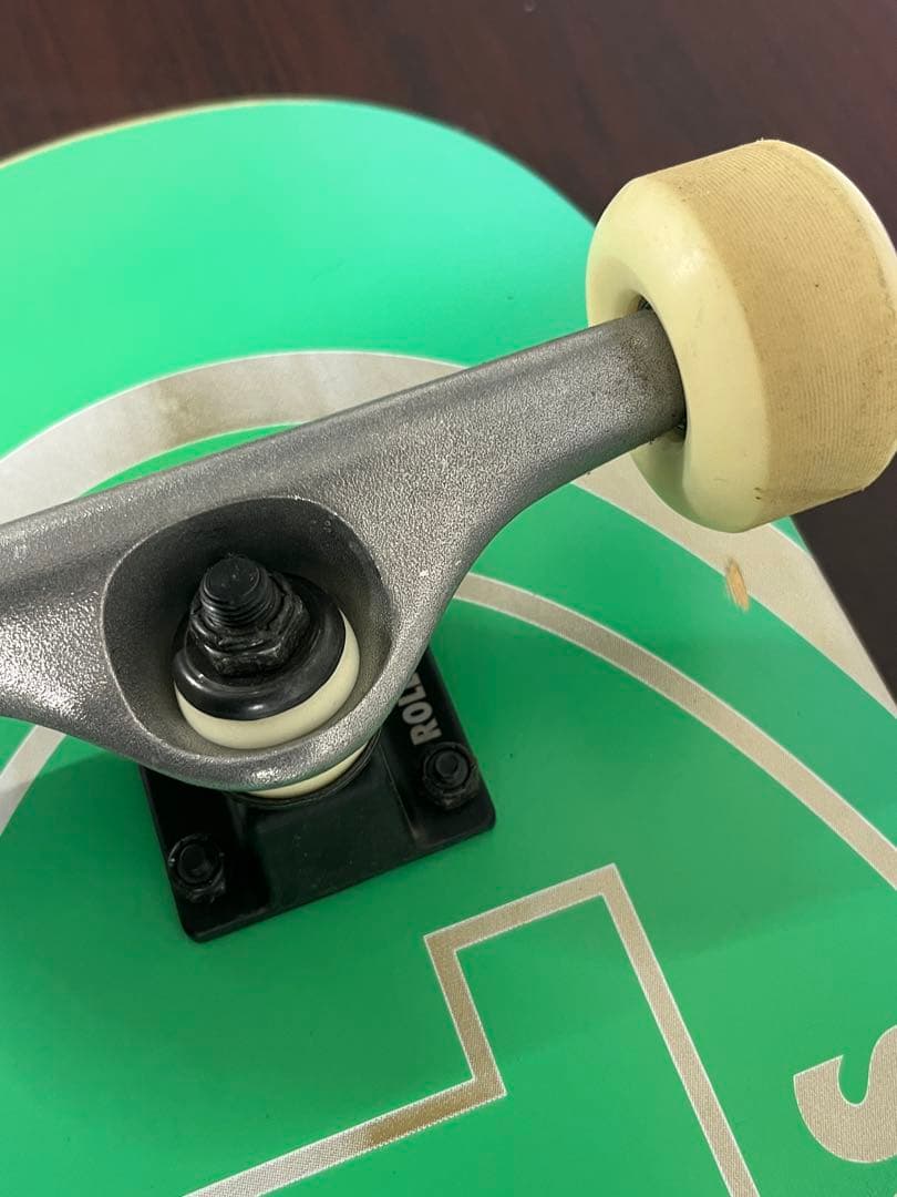 T*o様 REAL リアル SKATEBOARDS 8.0インチ コンプリート