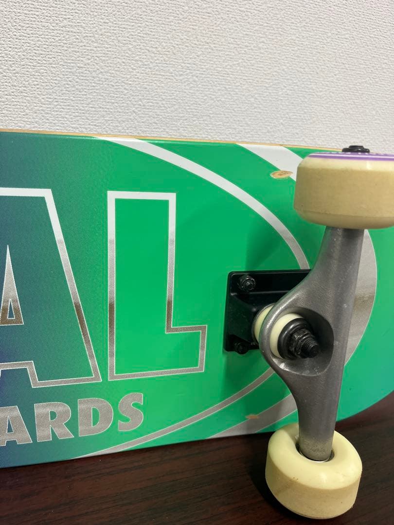 T*o様 REAL リアル SKATEBOARDS 8.0インチ コンプリート