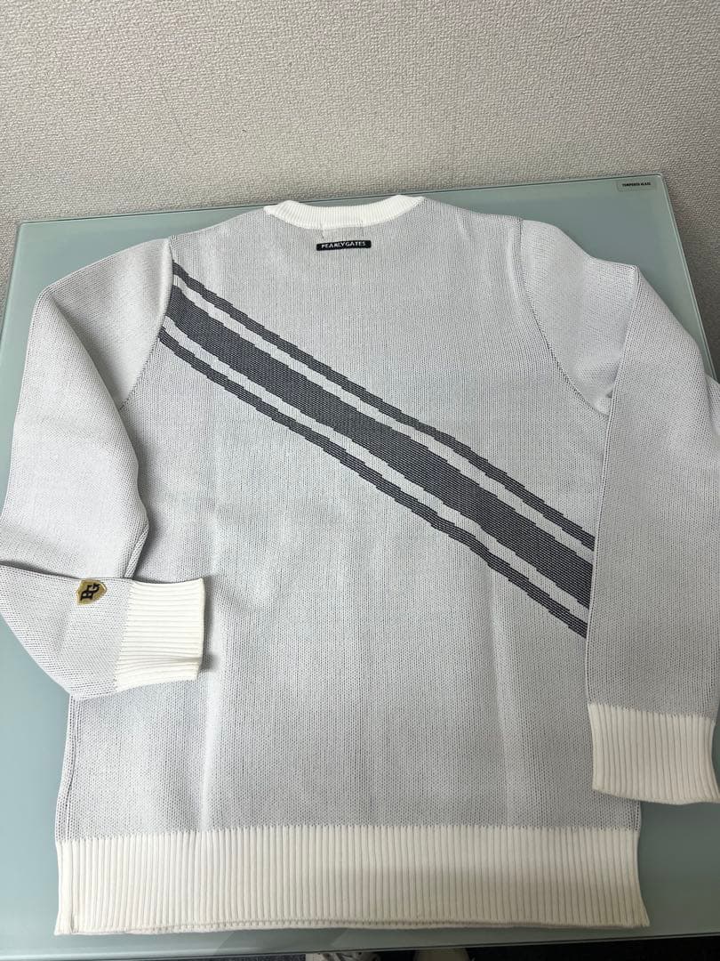 新品★人気★PEARLY GATES 白　４　ニットセーター