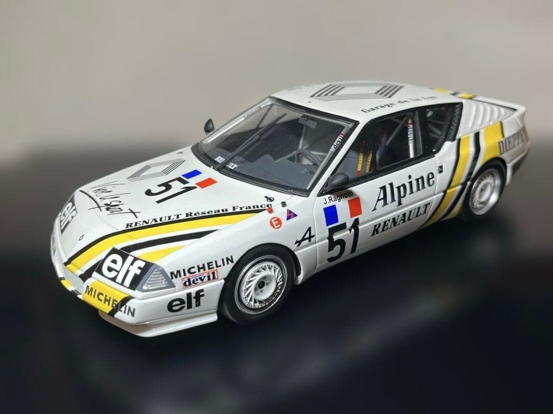 レア❗️ミニカー 1/18 オットモビル ルノー アルピーヌGTAヨーロッパカップ
