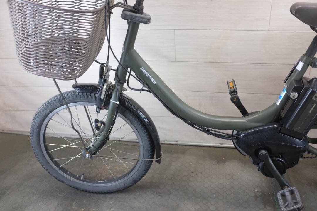 電動自転車BS アシスタ　20インチ　3段　8.7Ah（3点灯）充電器あり