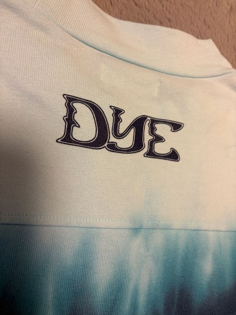ス*K様 8G SHOOT LOGO PRINT MOCK NECK S/S T