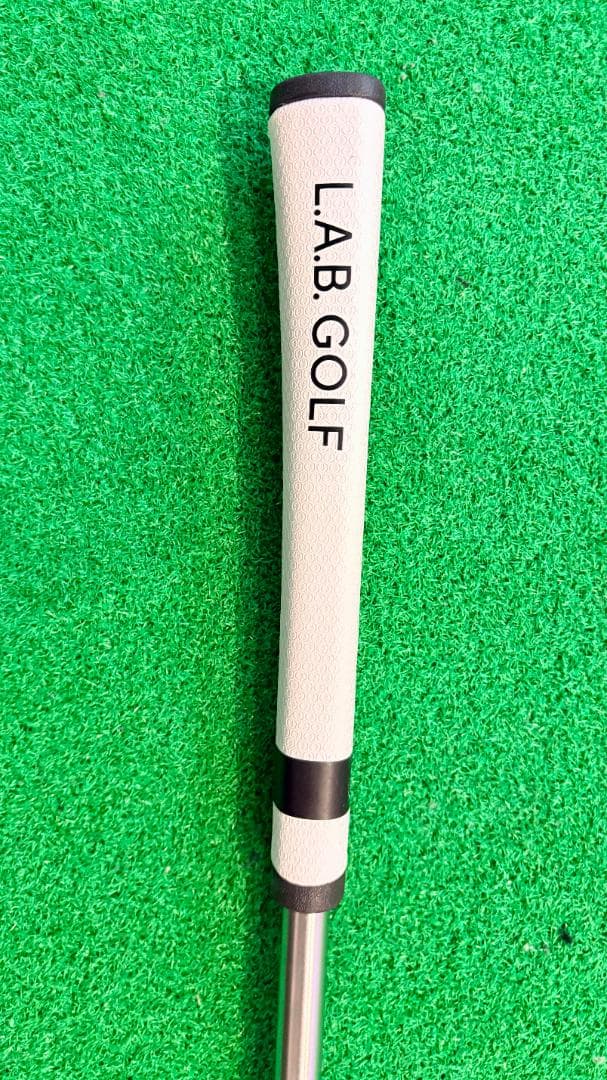 L.A.B.golf 500本限定　B2 真鍮仕上げ DirectedForce