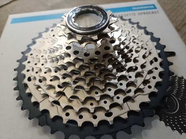 SHIMANO CS-M7000 11速カセットスプロケット 11−42T