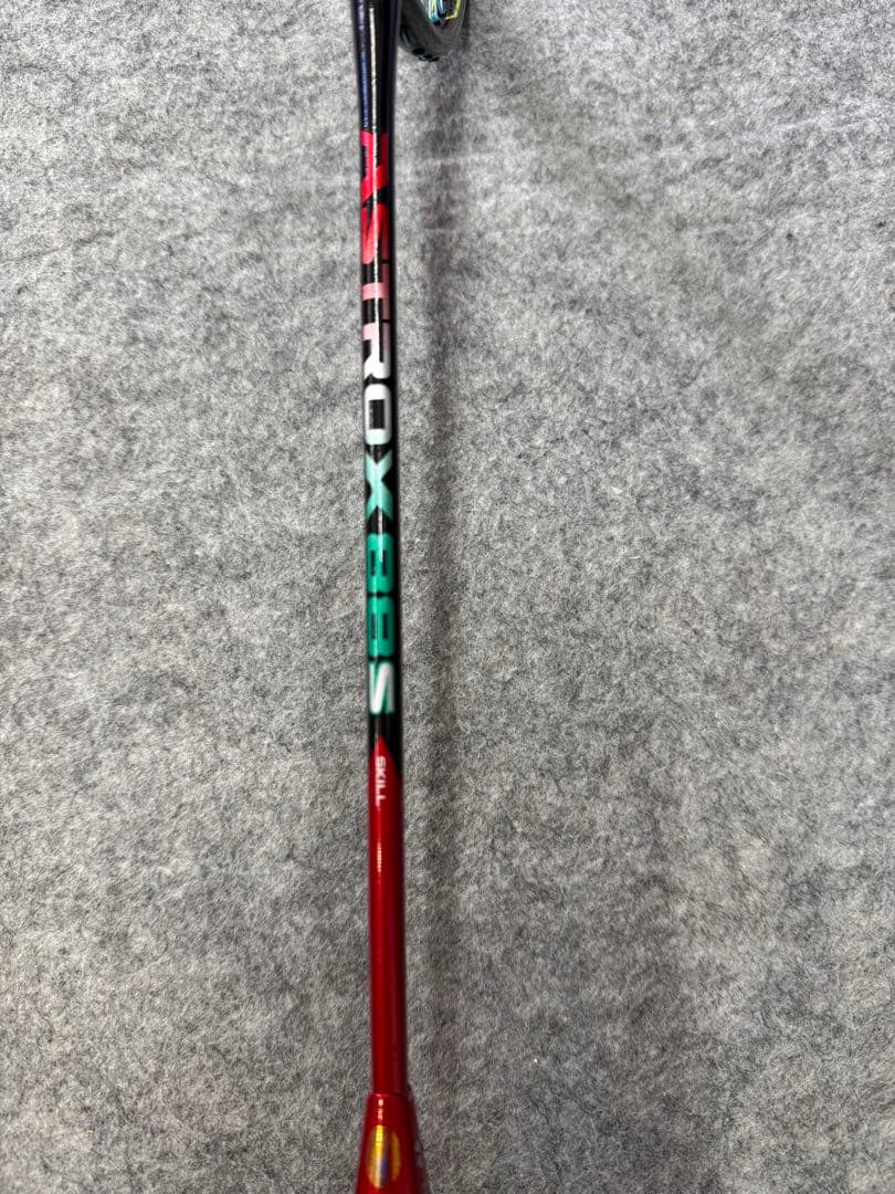 バドミントンラケット 88sG5