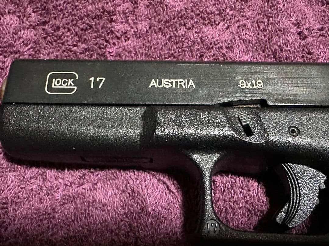 【希少】MGC GLOCK17 グロック メタルアウターバレル装備 ガスガン