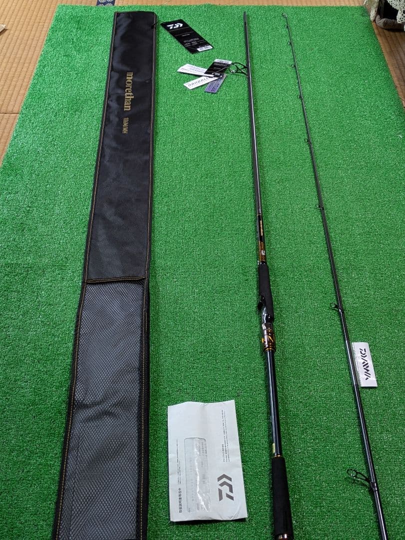 新品未使用。25モアザン106M/MH.J