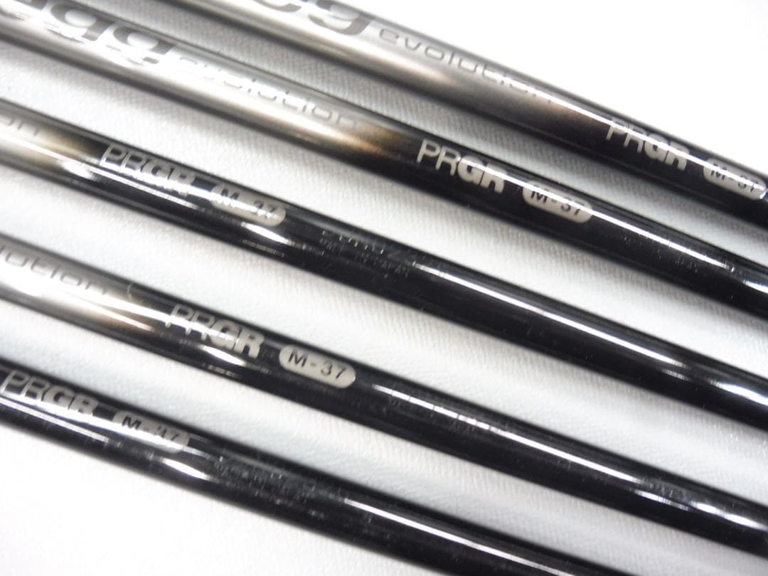 PRGR super EGG evolution M-37　5本
