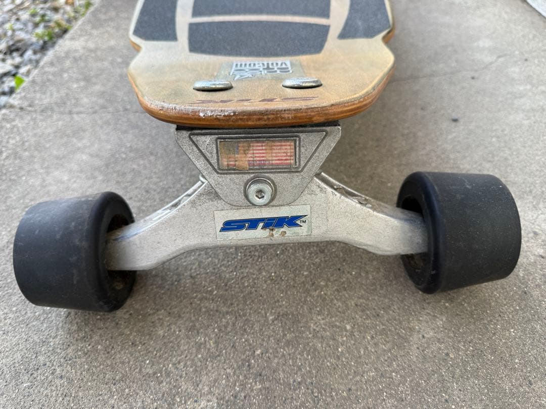 SURF STIK スケートボード 木製デッキ　サーフスティック サーフィン