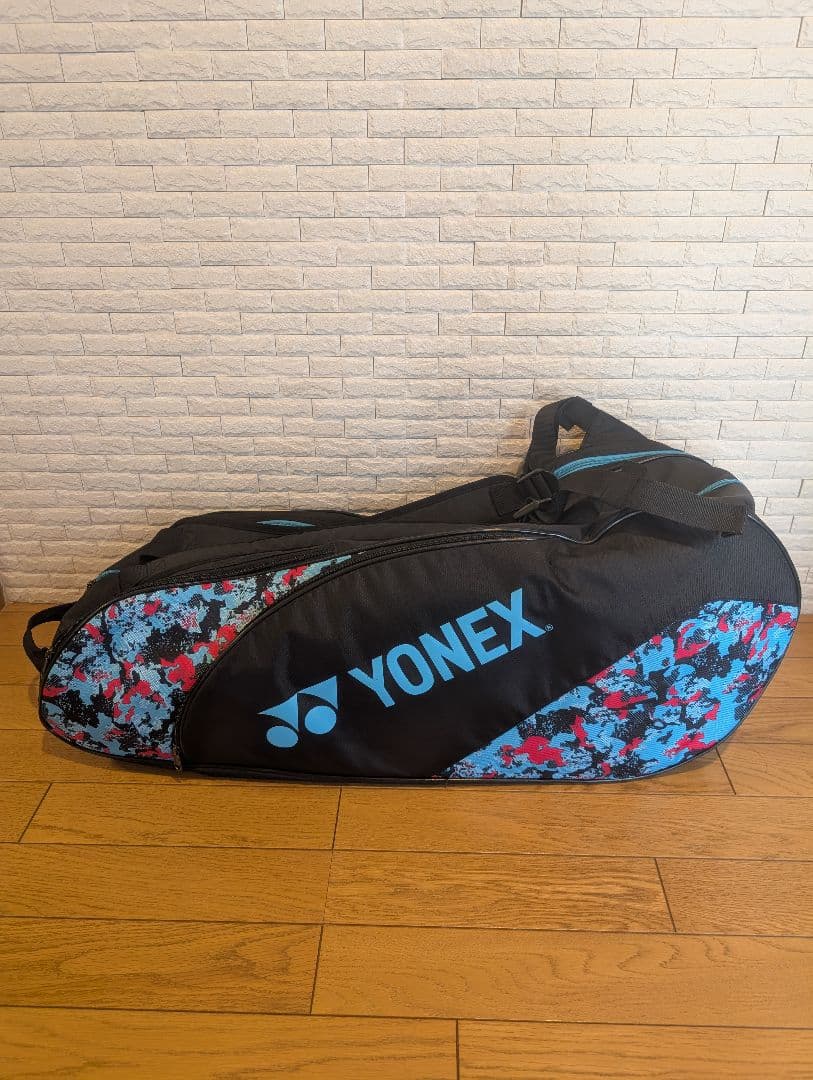 YONEX テニス　バドミントンラケットバッグ 美品！