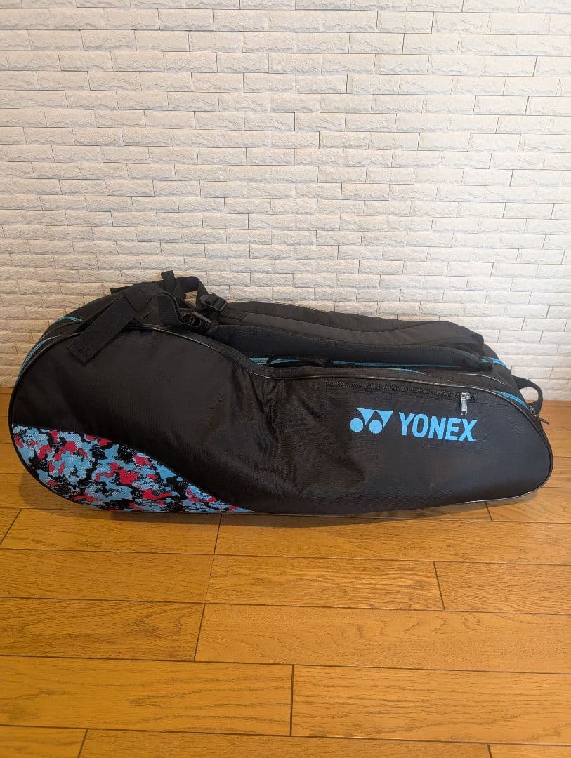 YONEX テニス　バドミントンラケットバッグ 美品！