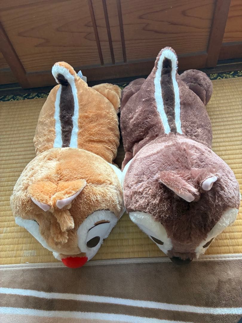 ギガジャンボ寝そべりぬいぐるみ デール&チップ赤いほっぺぬいぐるみ2体セット