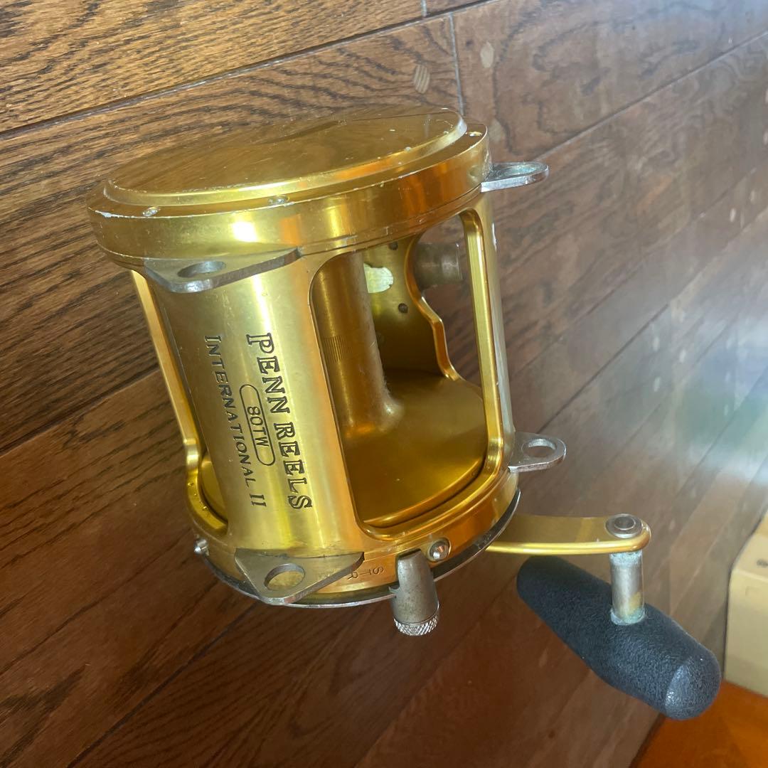 PENN 80TW International II ゴールドリール