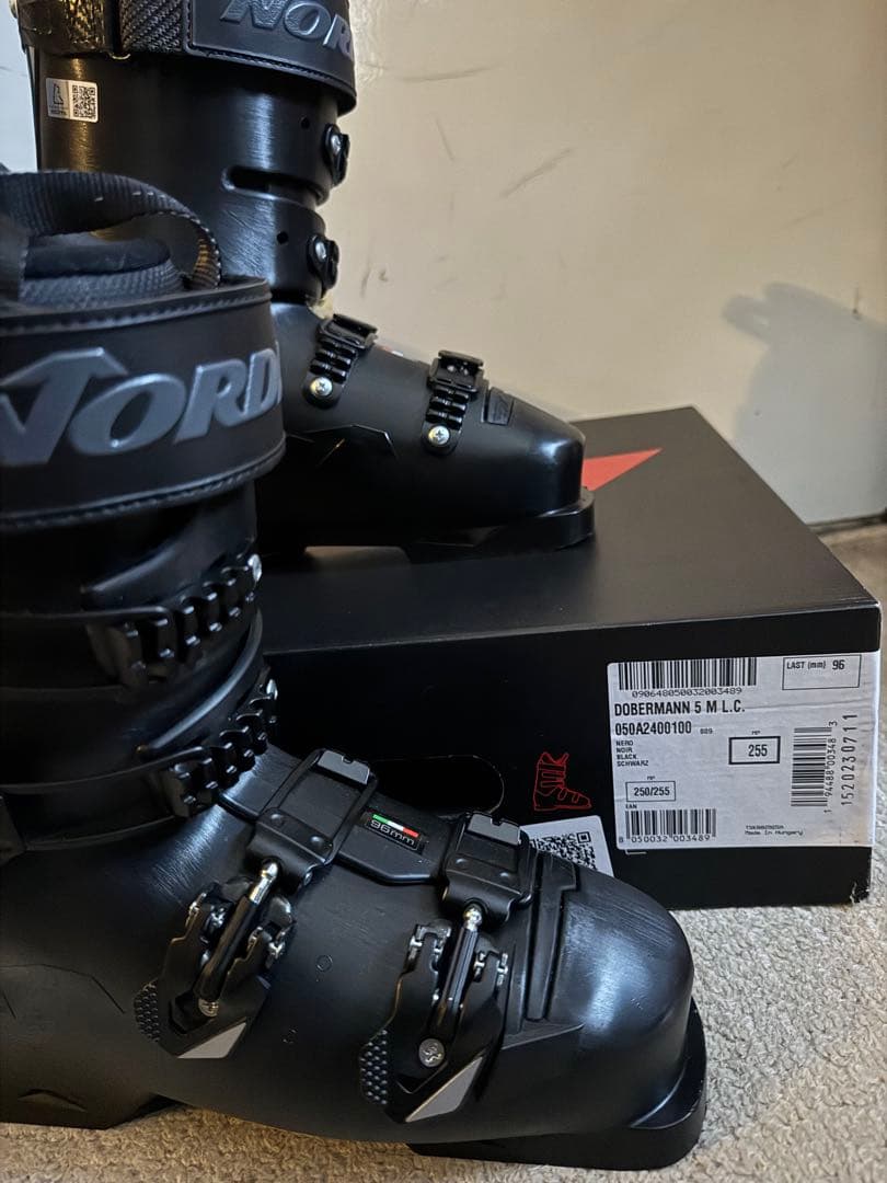スキー NORDICA DOBERMANN5 M.L.C 25.5