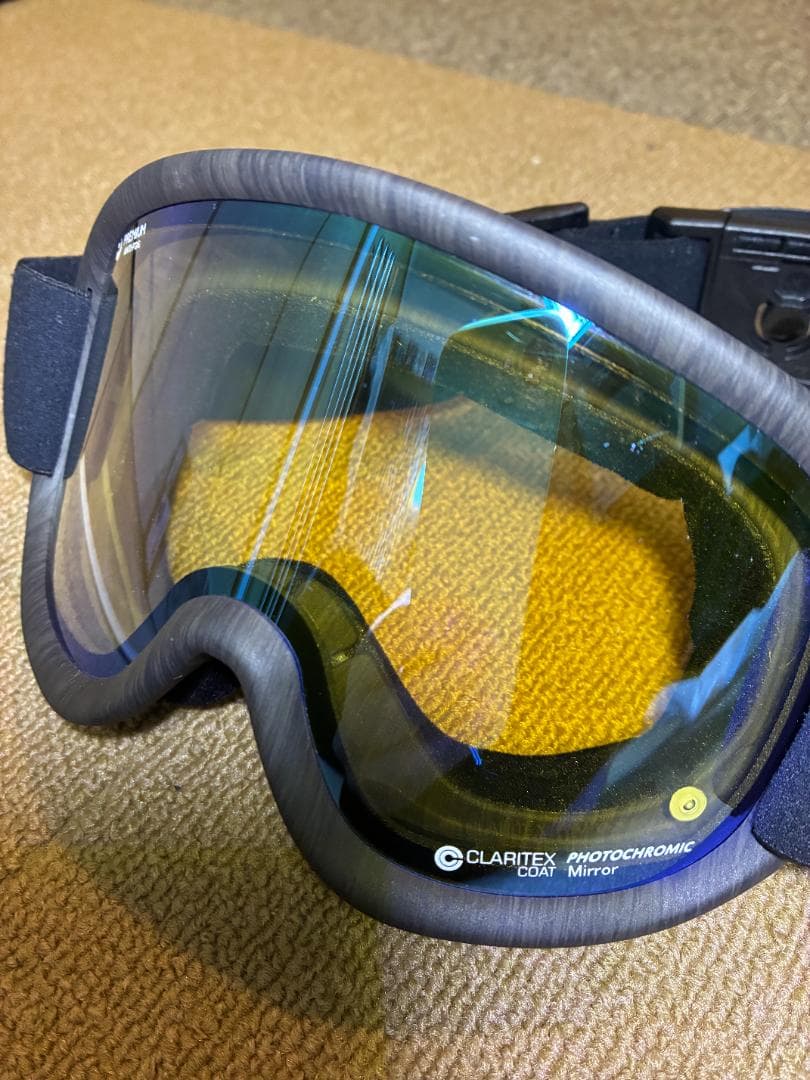 REVOLT SUPER LIGHT FRAME 23-24モデル