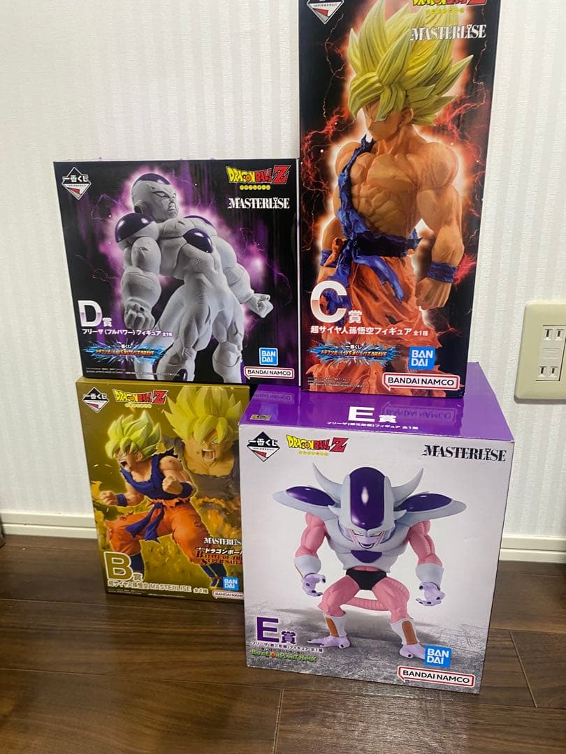 一番くじ　ドラゴンボール　超サイヤ人孫悟空　フリーザ　第二　第三形態　フルパワー