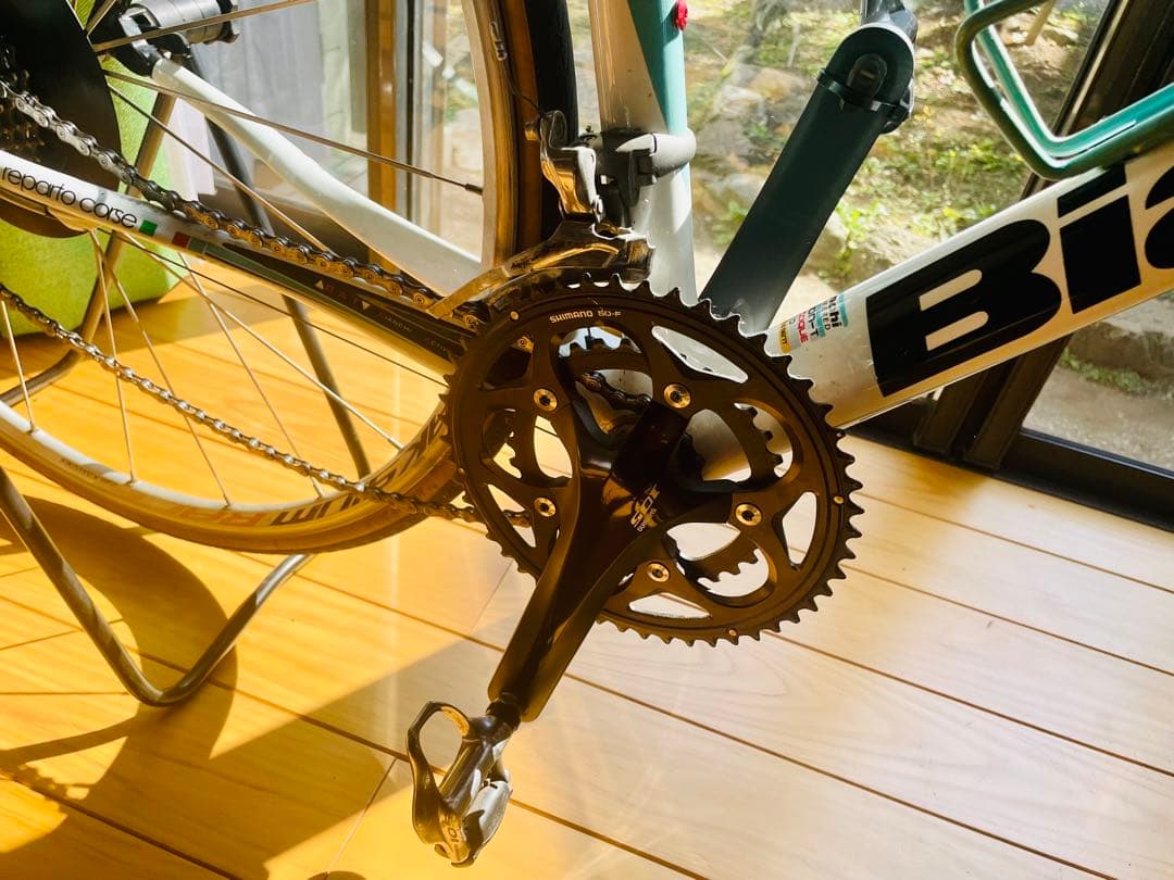 Bianchi Infinito Shimano 105 カーボン ロードバイク