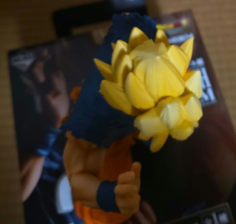 超サイヤ人悟空フィギュア BANDAI　孫悟空　開封