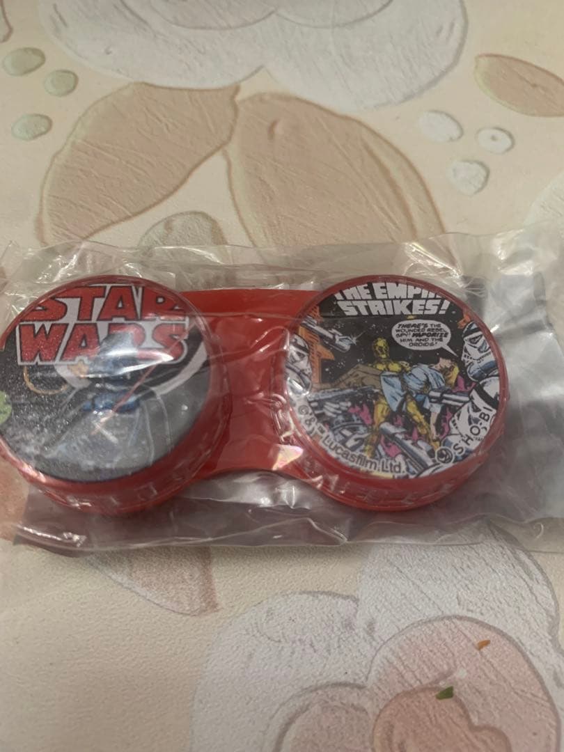 バイキンマン キーホルダー 缶バッジ ソフトコンタクトケース スターウォーズ
