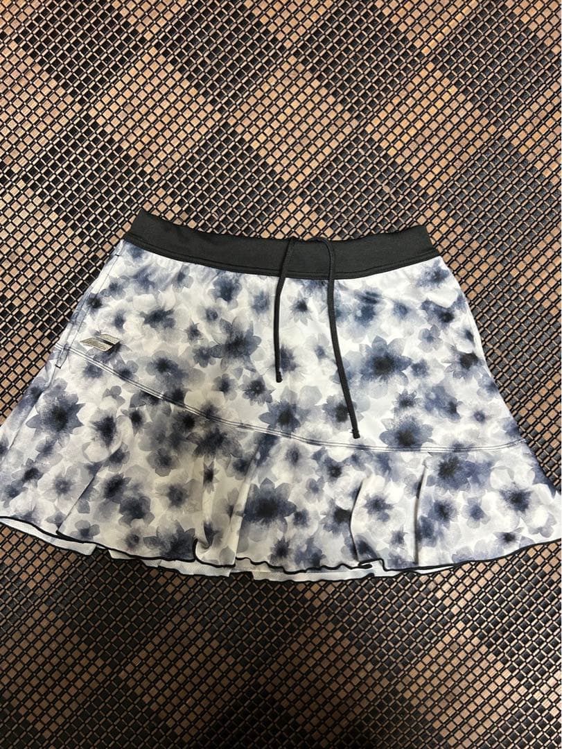 BabolaTバボラ　セットアップ　スコートTシャツ　ブラック　花柄　上L 下O