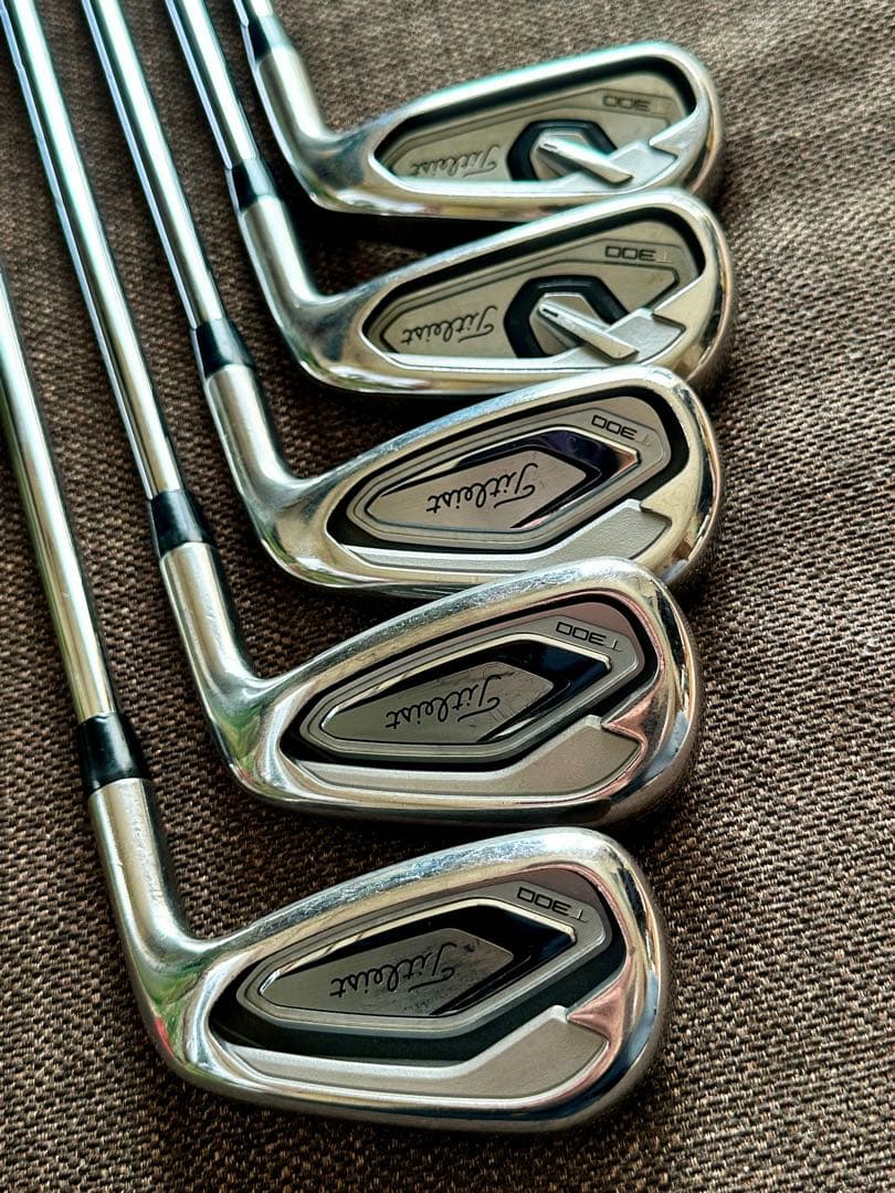 限界値下タイトリストT300☆2019年式☆5本セット☆CADERO☆