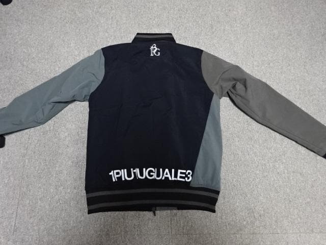 新品！(定価70400)1PIU1UGUALE3 ウノピゥウノ・ジャケットJKT