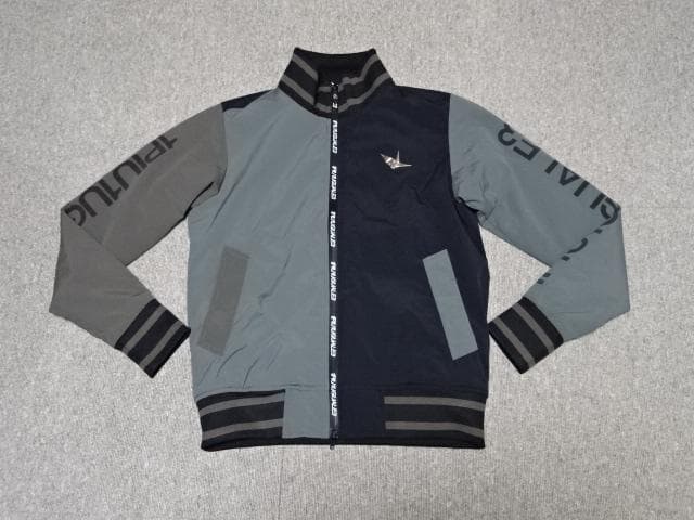 新品！(定価70400)1PIU1UGUALE3 ウノピゥウノ・ジャケットJKT