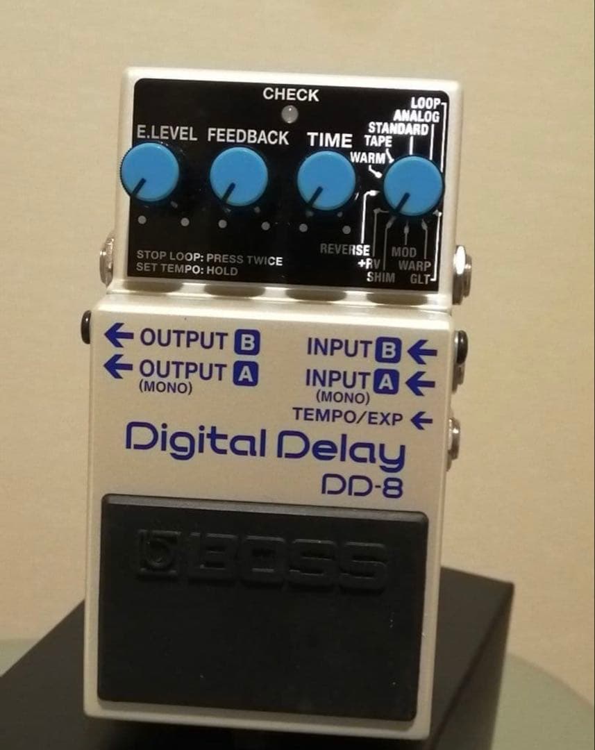 BOSS デジタルディレイ DD-8 ほぼ新品