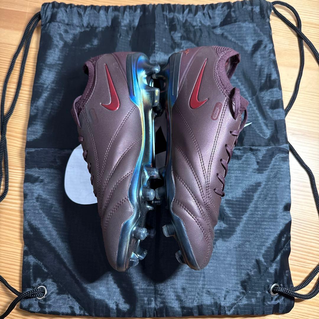 Nike サッカーシューズ ダークブラウン