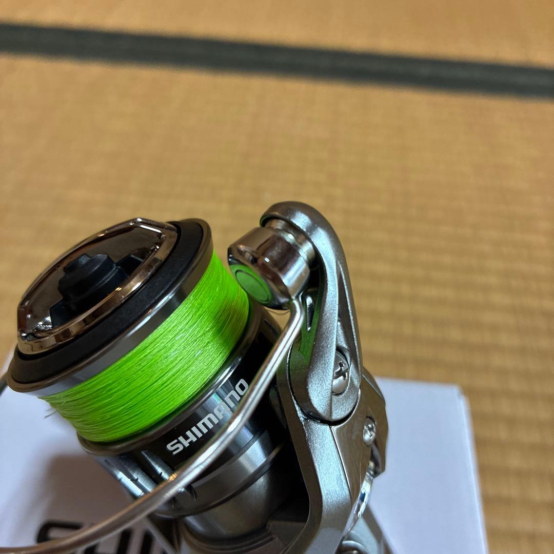 美品 シマノ ナスキー NASCI C2000SHG スピニングリール アジング