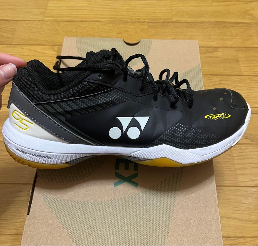 YONEX SHB65Z パワークッション65Z 27.0cm