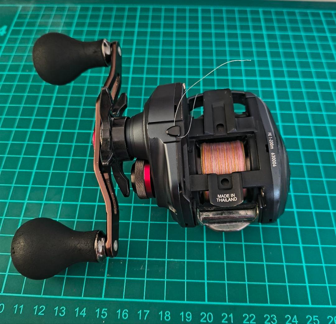 18CATALINA IC 100SH ダブルハンドル カウンターリール