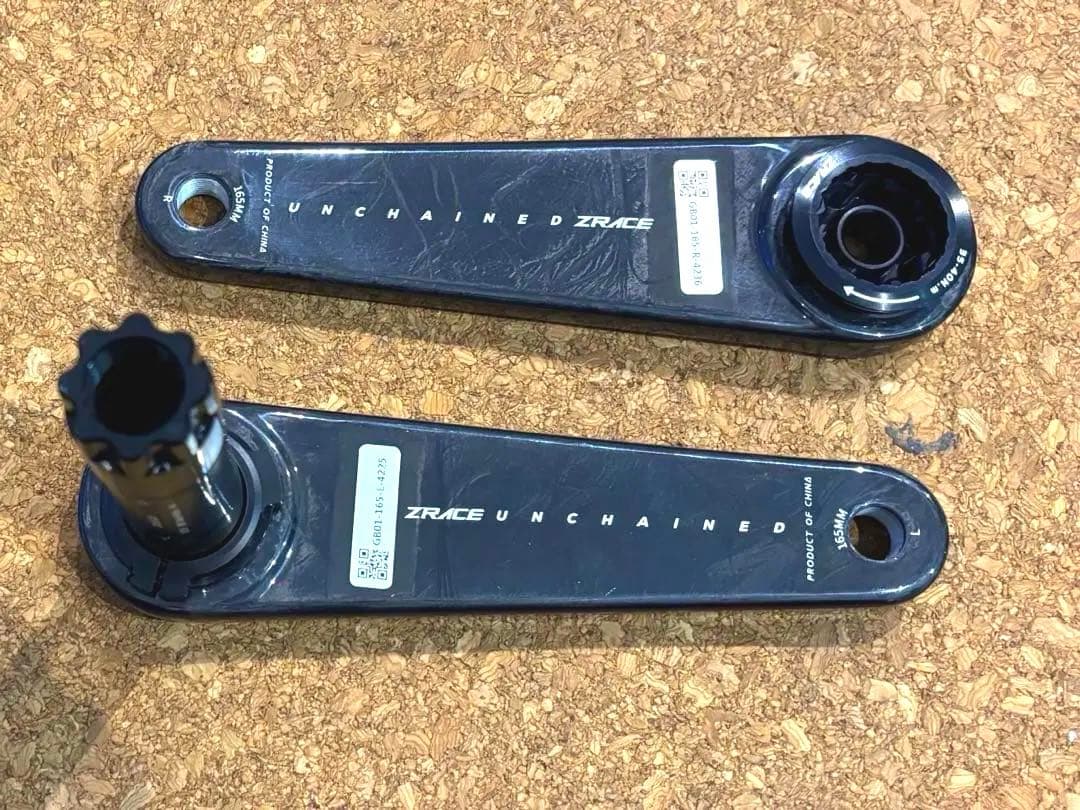 新品　カーボンクランク 165mm DUB