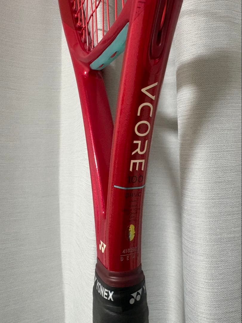 YONEX VCORE ブイコア100