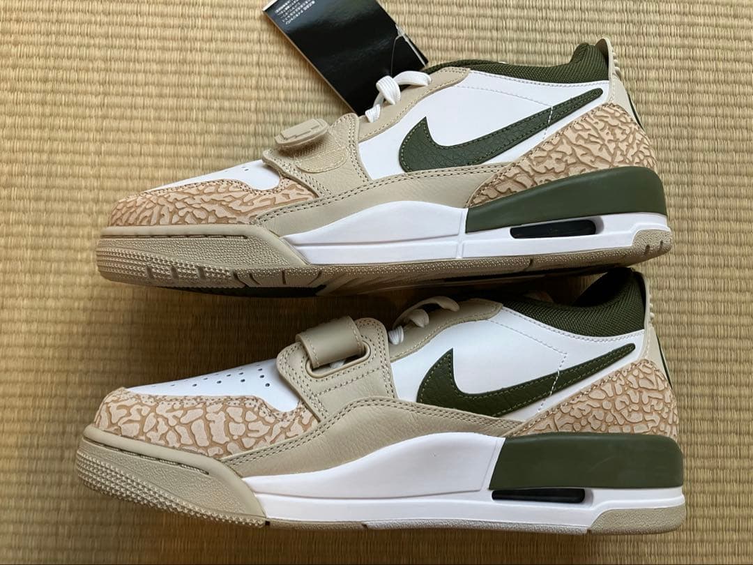 【箱付未使用】AIR JORDAN LEGACY 312 LOW Paris