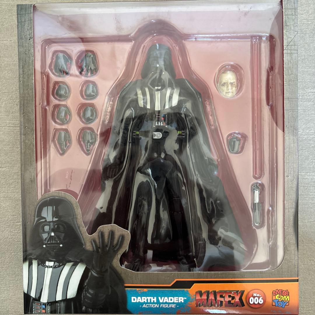 【新品未開封】MAFEX No. 006 ダース・ベイダー