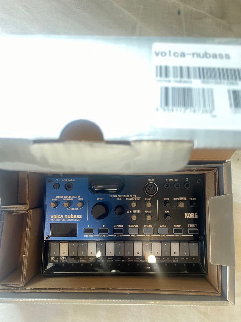 KORG volca nubass シンセサイザー