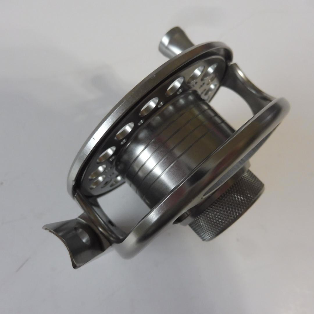 AXISCO AR-ASIS ARA-2D ミッドアーバーフライリール#3/4