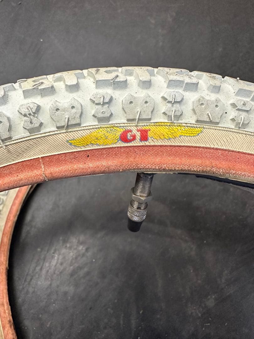 BMX タイヤ　20×1.75 パナレーサー HP406 GT 当時物